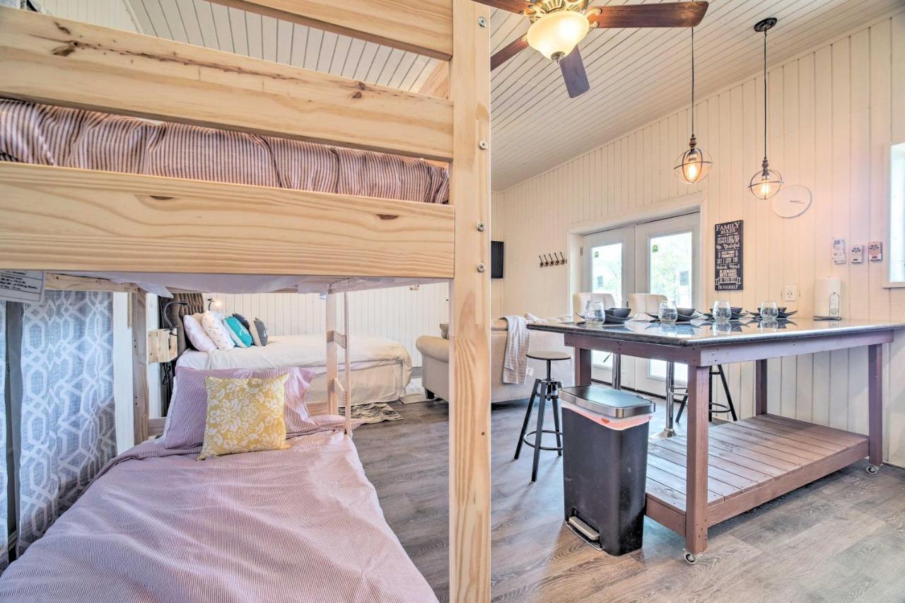 Onalaska Pet-Friendly Studio With Kayak, Deck And Dock On Lake! 아파트 외부 사진