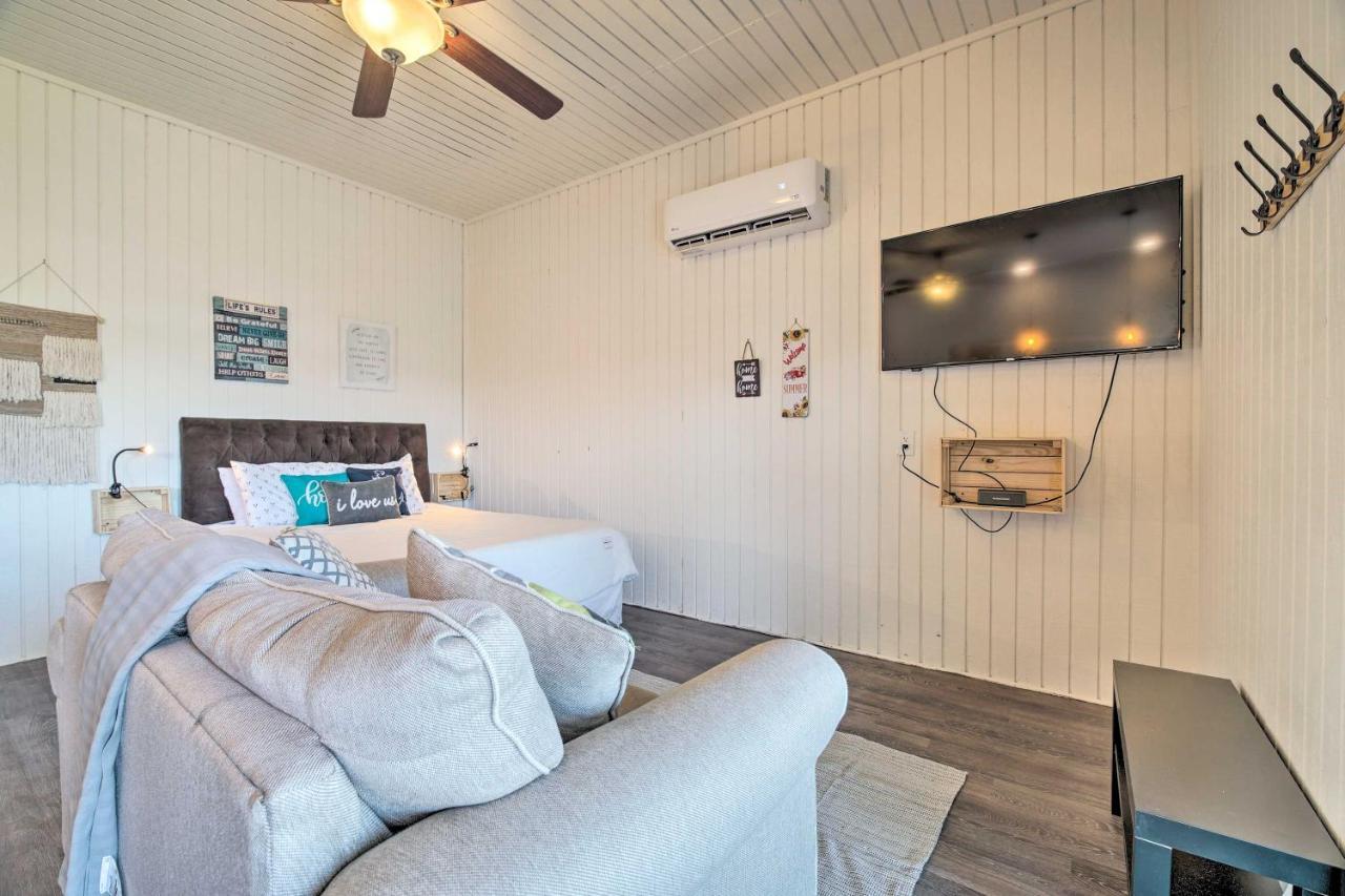 Onalaska Pet-Friendly Studio With Kayak, Deck And Dock On Lake! 아파트 외부 사진